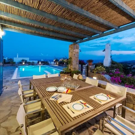 Villa Pure White Seven-bedroom - 16 Guests - Private Pool - Aspro Chorio