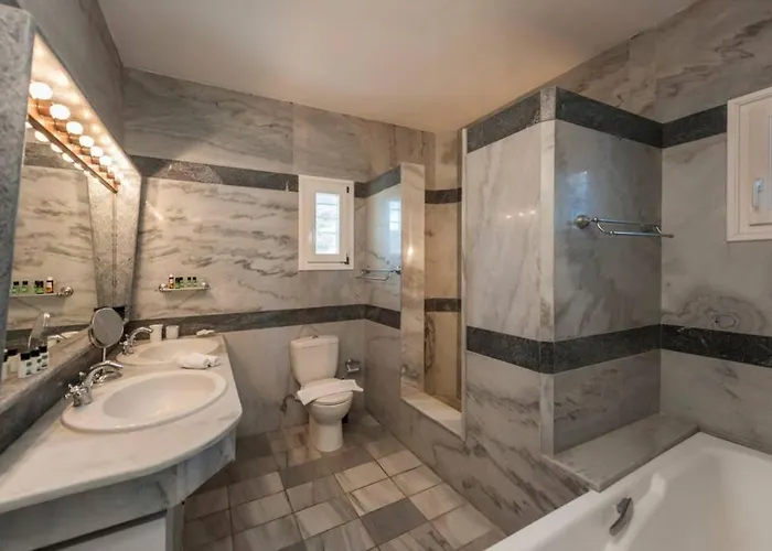 别墅 Pure White Seven-bedroom - 4,736 Sq Ft Or 440sqm - Sleeps Up To 16 德里奥斯