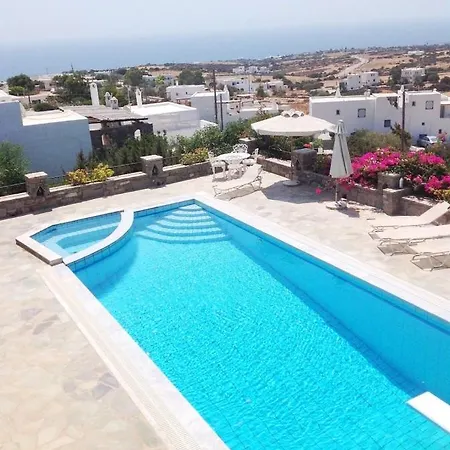 Vila Pure White Seven-bedroom - 4,736 Sq Ft Or 440sqm - Sleeps Up To 16 Drios